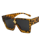 Fashion-Oversized-Square-Sunglasses-Woman-Brand-Designer-Vintage-Sun-Glasses-Female-Big-Frame-Gradient-Shades-Oculos