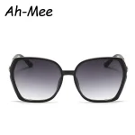 Fashion-Square-Sunglasses-Women-Trendy-Style-Sun-Glasses-For-Lady-Vintage-Shades-Gradient-Oculos-UV400-Streetwear