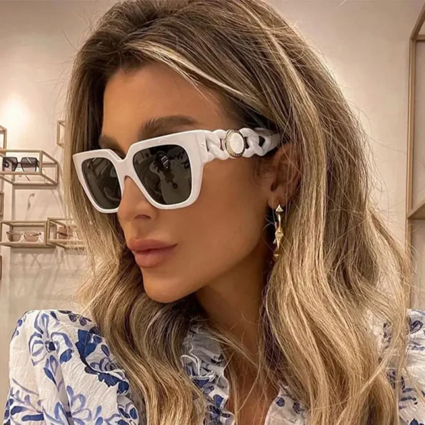 Luxury-Brand-Ladies-Sunglasses-Fashion-Designer-Square-White-Sun-Glasses-Women-Vintage-Trendy-Oversized-Shades-Female-1