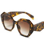 New-Fashion-Irregular-Large-Frame-White-Sunglasses-Men-s-and-Women-s-Brand-Candy-Color-Glasses