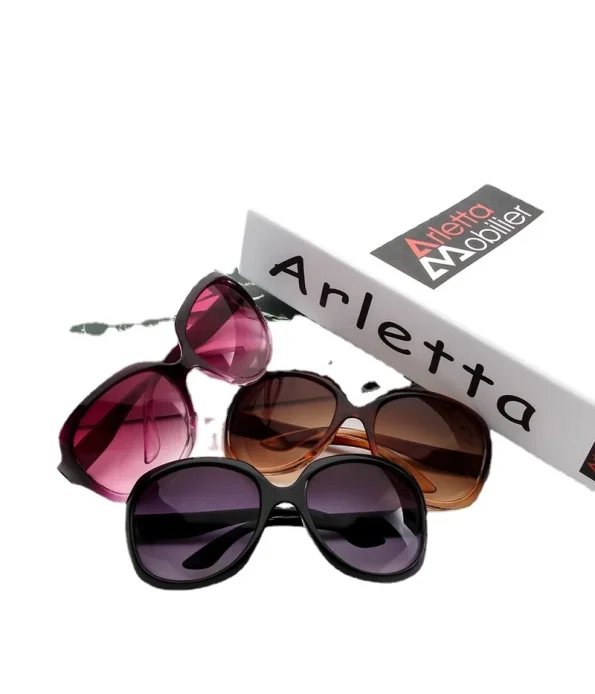 New-Fashion-Large-Frame-Sunglasses-European-and-American-Fashion-Glasses-Women-s-Street-Photography-Vacation-Sunglasses-5