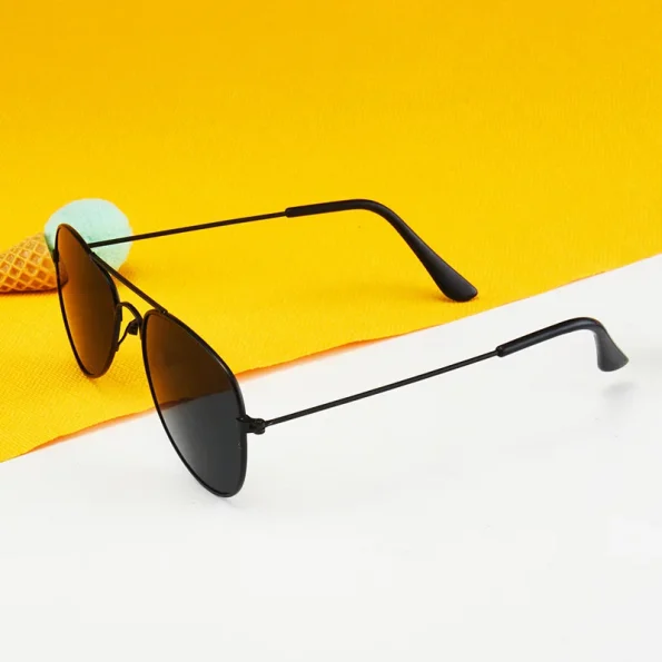 New-Kids-Sunglasses-Fashion-Colorful-Boys-Girls-Reflective-Sun-Glasses-Children-Baby-UV400-Outdoor-High-Definition-3