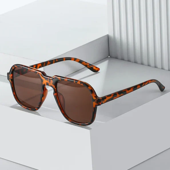 SO-EI-Square-Women-Retro-Sunglasses-Clear-Ocean-Gradient-Lens-Shades-UV400-Men-Fashion-Trending-Leopard-1