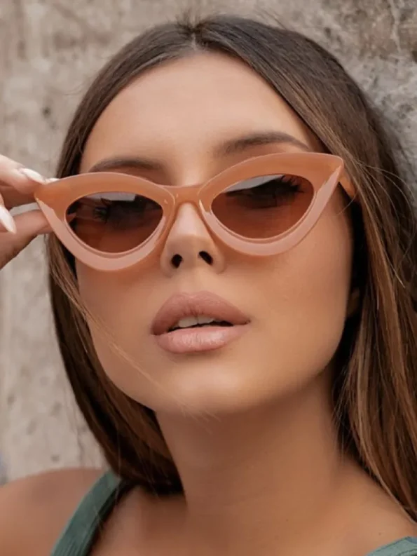 Small-Frame-Sunglasses-Men-Women-Vintage-Cat-Eye-Sun-Glasses-Brand-Designer-Concave-Black-Cateye-Eyewear