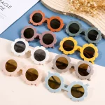 Summer-Children-Cute-Acrylic-Flower-Outdoor-Sun-Protection-Sunglasses-Baby-Girls-Classic-Sunglasses-Kids-Boy-UV400-4